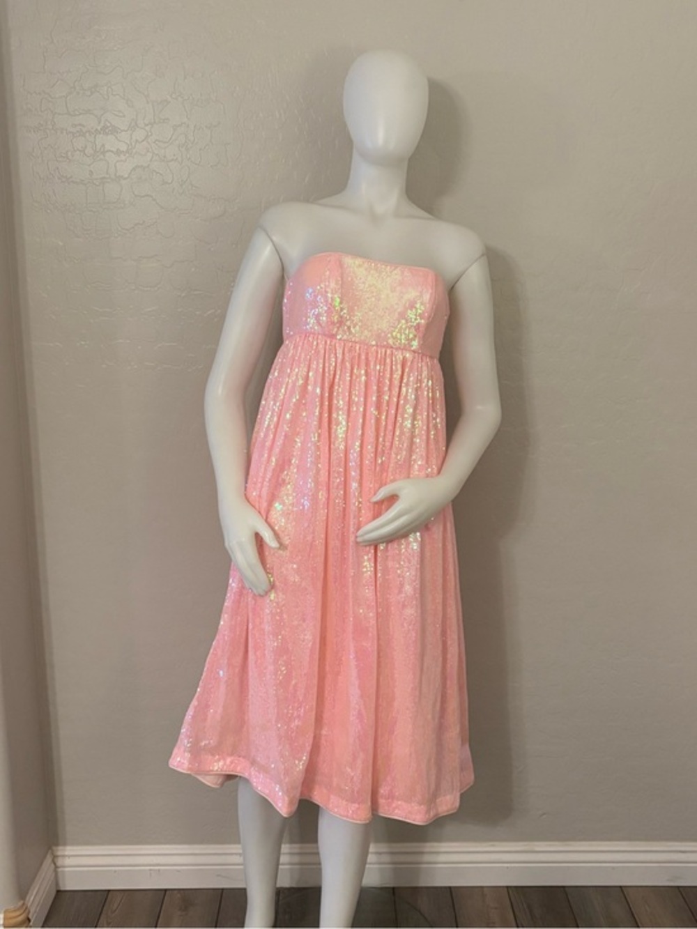 MAISON AMORY THE AMBROSIA DRESS SLEEVELESS GOWN IN CORAL SMALL